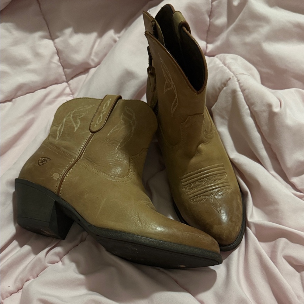 Ariat Brown Leather Ankle Booties